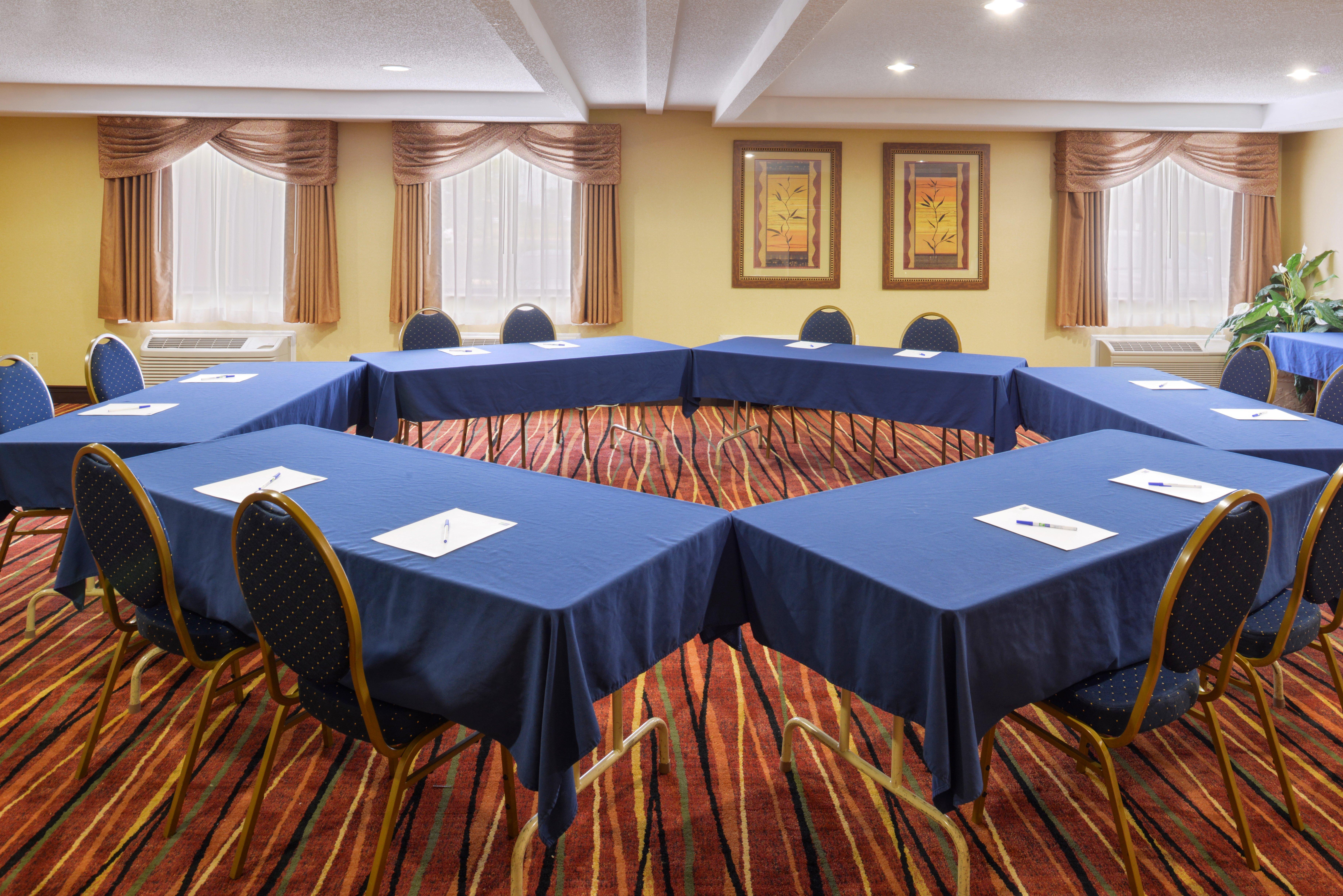 Best Western Oswego Hotel Bagian luar foto