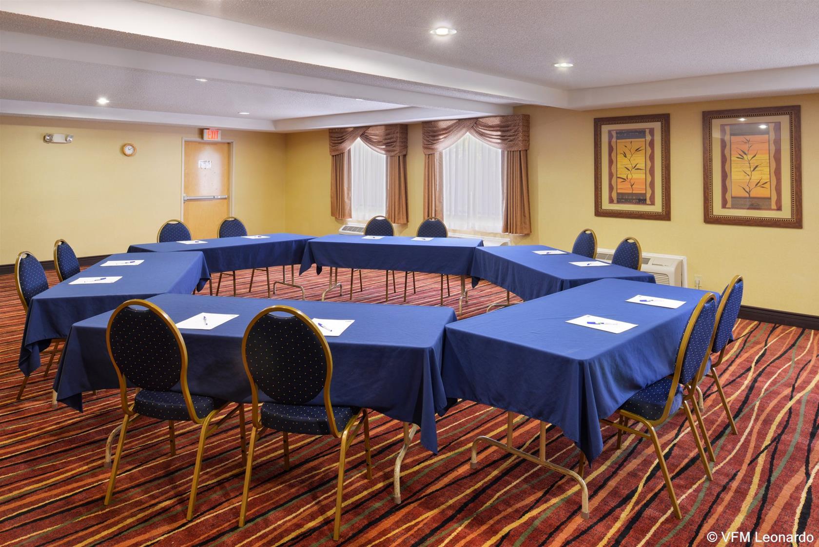 Best Western Oswego Hotel Bagian luar foto